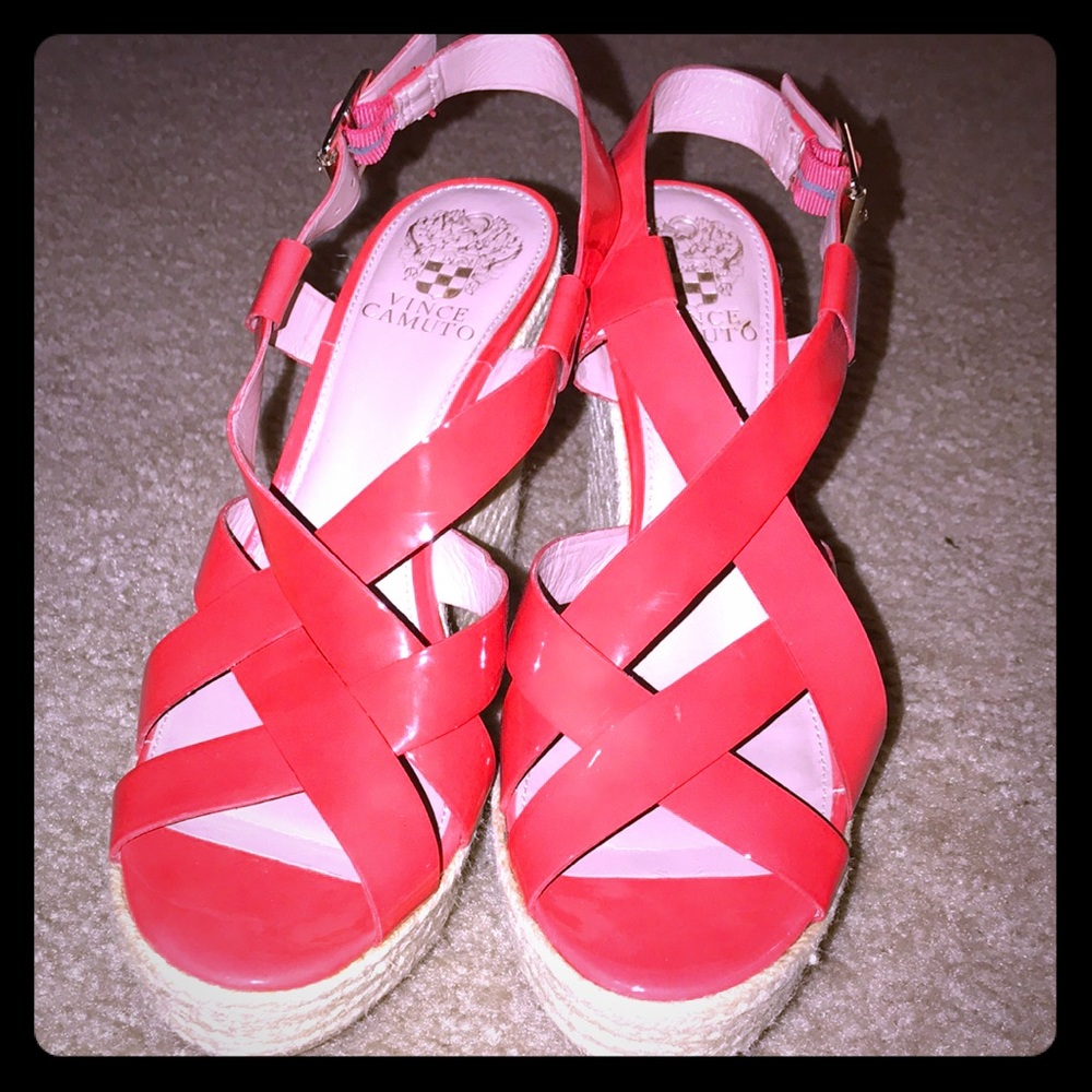 🔥Vince Camuto wedges🔥